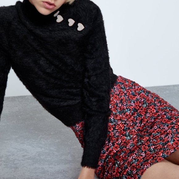 Zara Red Floral Printed Ruched Mini Skirt NWT - Picture 4 of 9